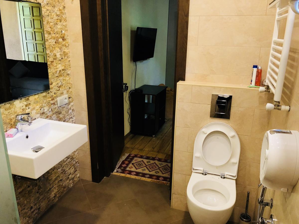 Bude Hostel Tbilisi Eksteriør billede